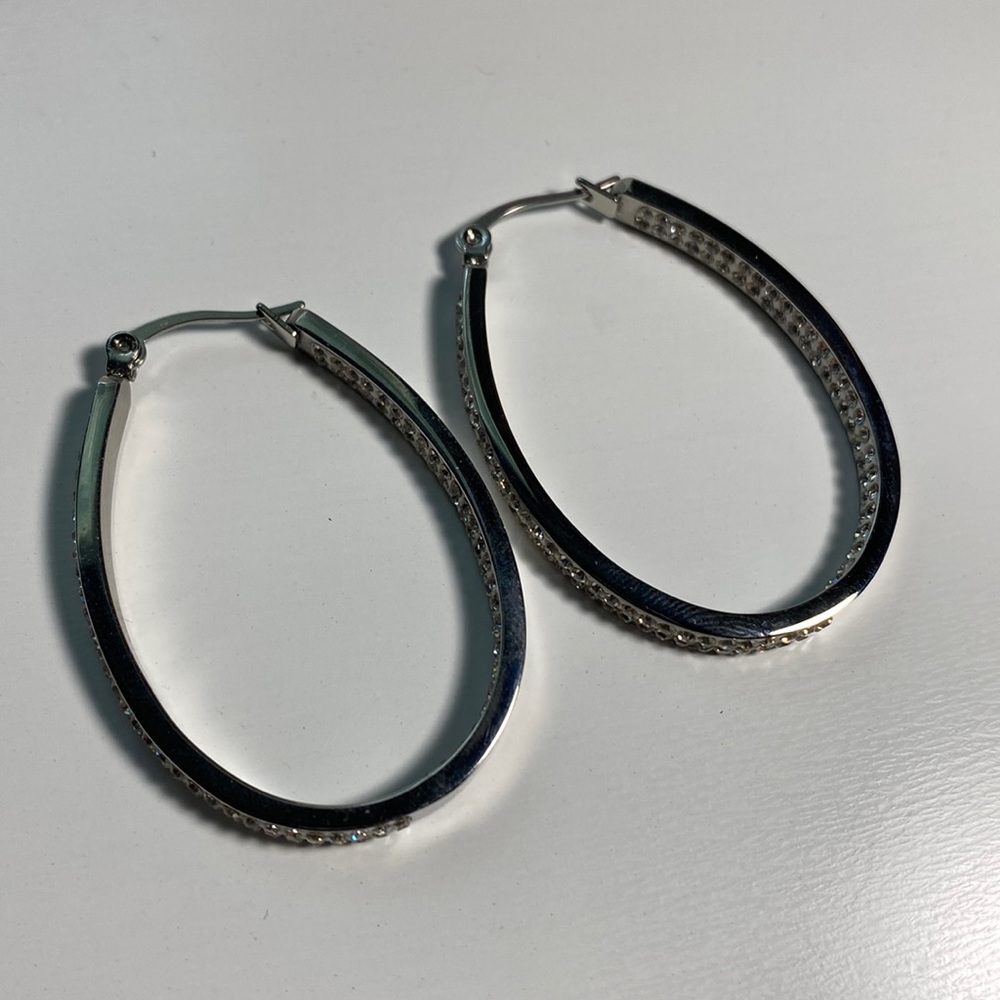 Stainless steel hoop earrings with rhinestone details